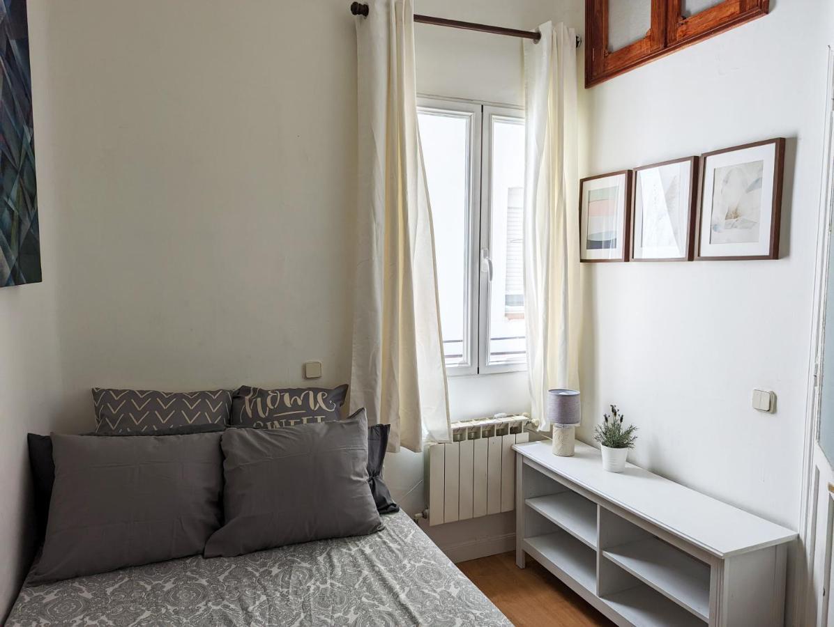 Apartamento Living Plaza de la Paja Madrid Exterior foto