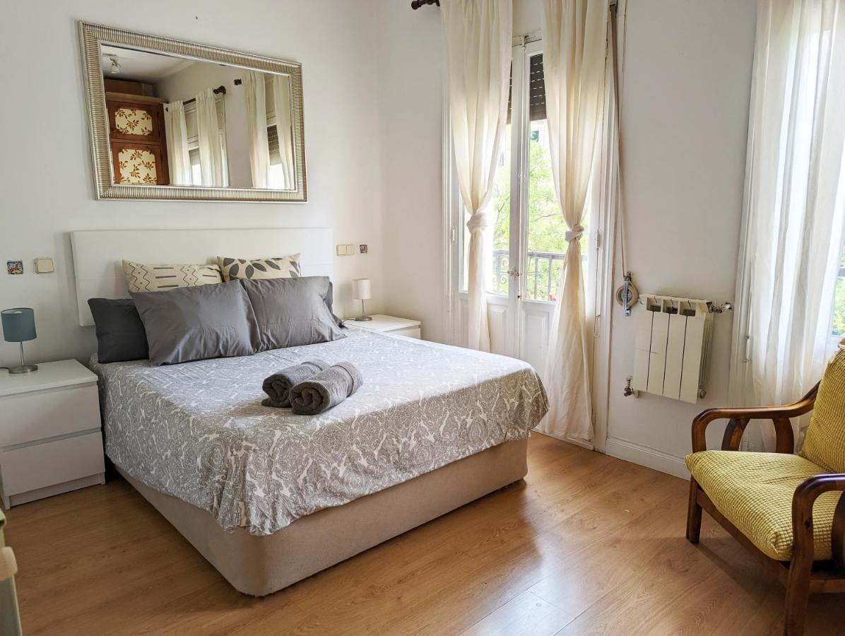 Apartamento Living Plaza de la Paja Madrid Exterior foto